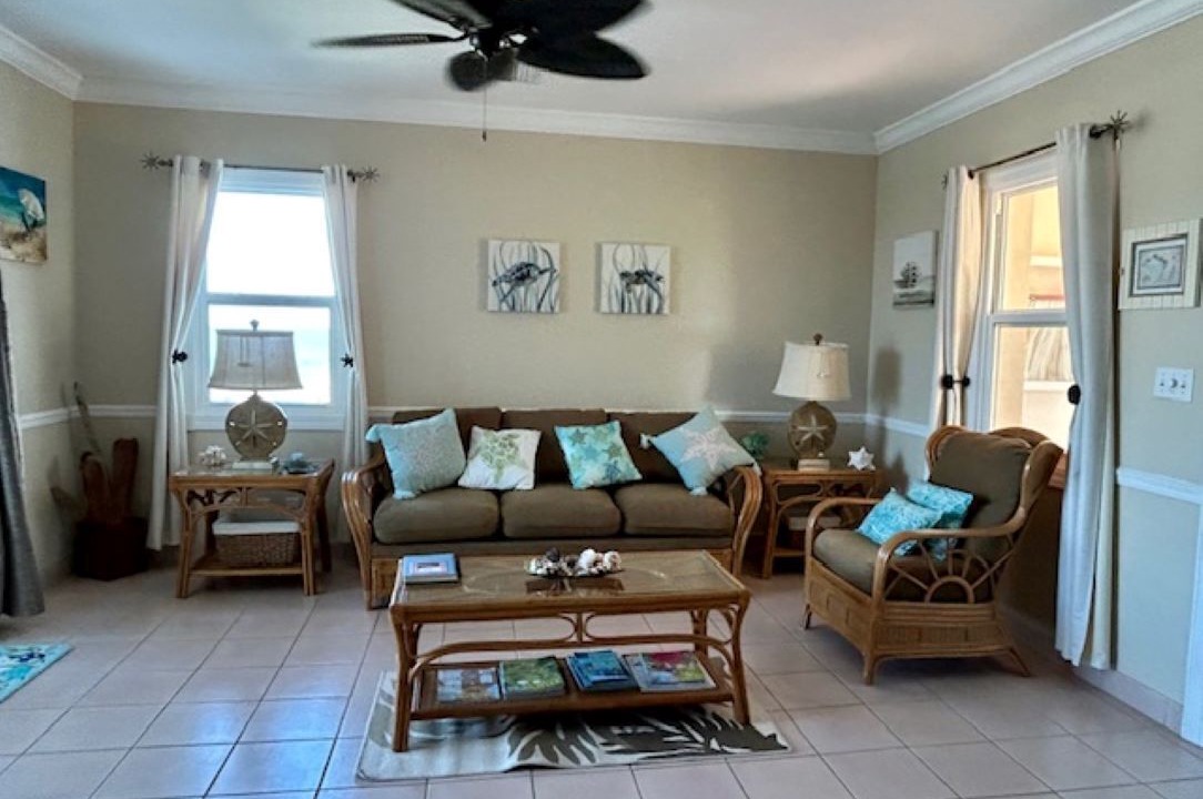 Photo of Livingroom in Wheeland Settlement