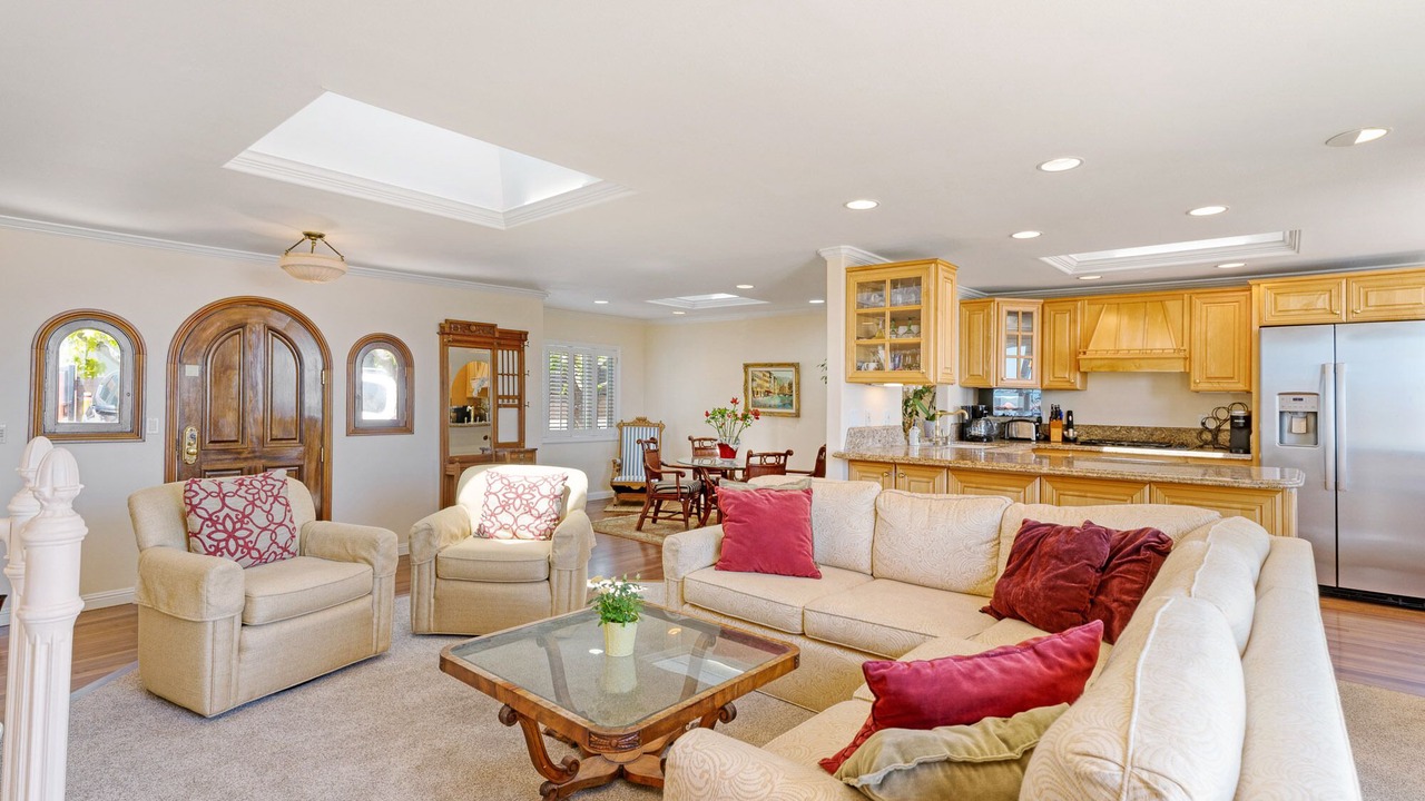 Photo of Livingroom in Capitola