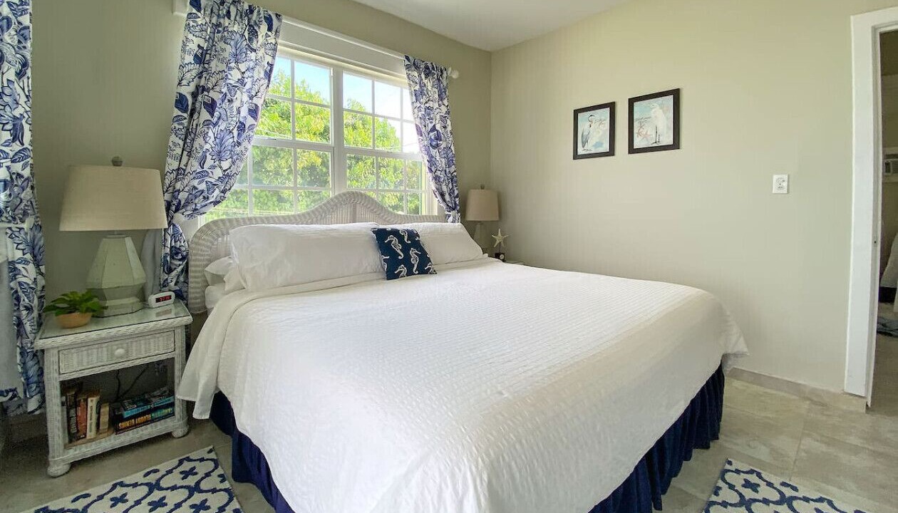 Photo of Bedroom in Cockburn Town
