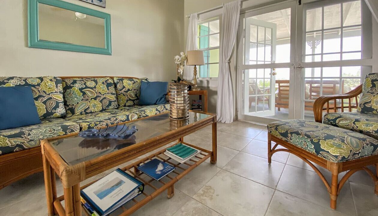 Photo of Livingroom in Cockburn Town
