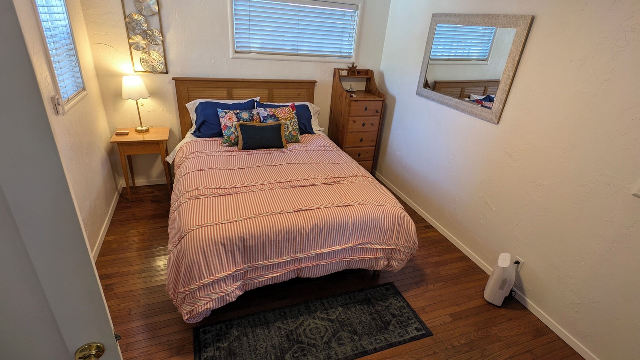Photo of Bedroom in Eastside Santa Cruz