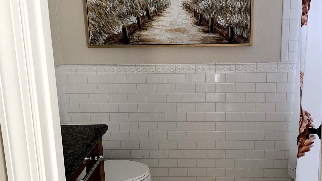 Photo of Bathroom in The Bight