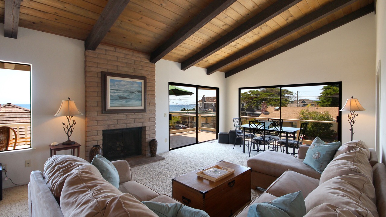 Photo of Bedroom in Opal Cliffs