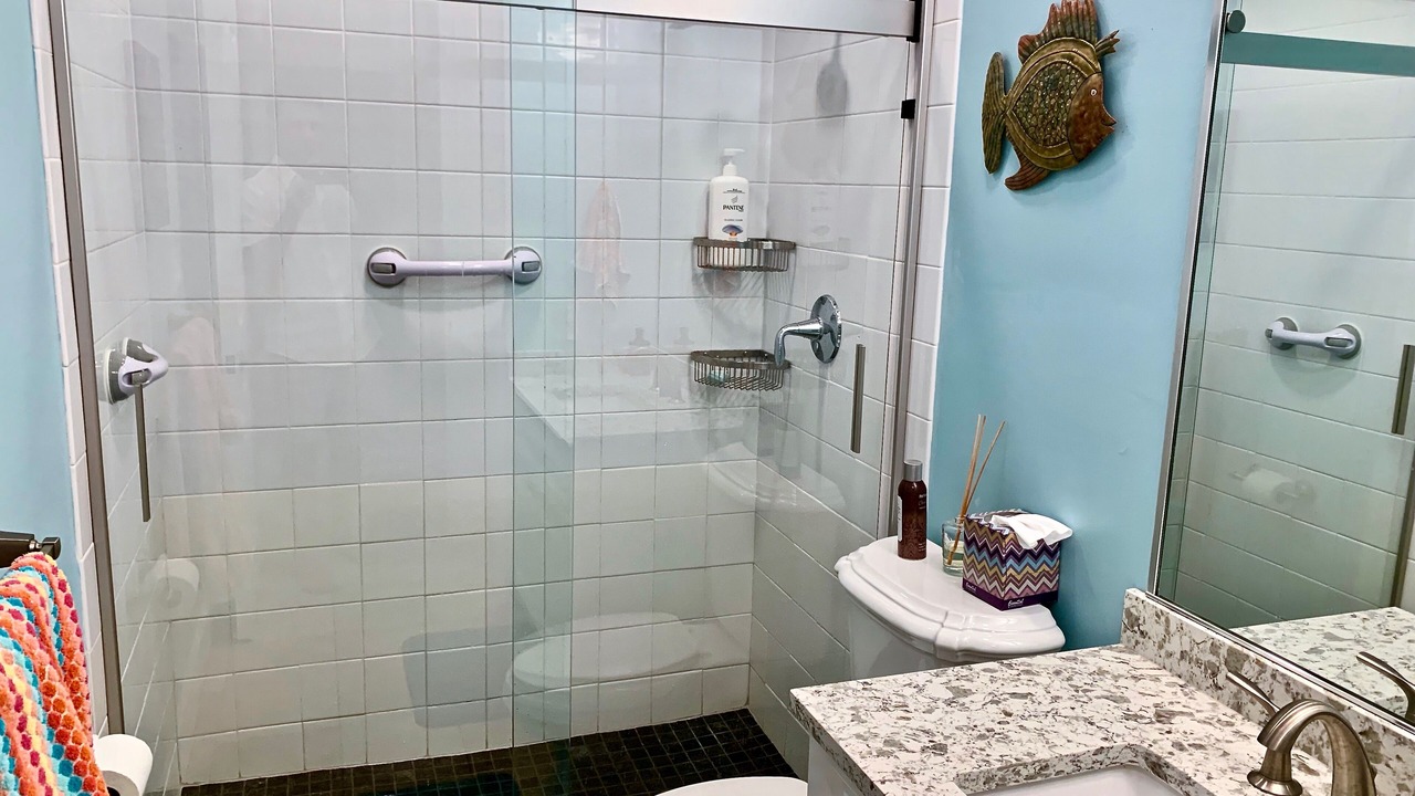 Photo of Bathroom in Grace Bay