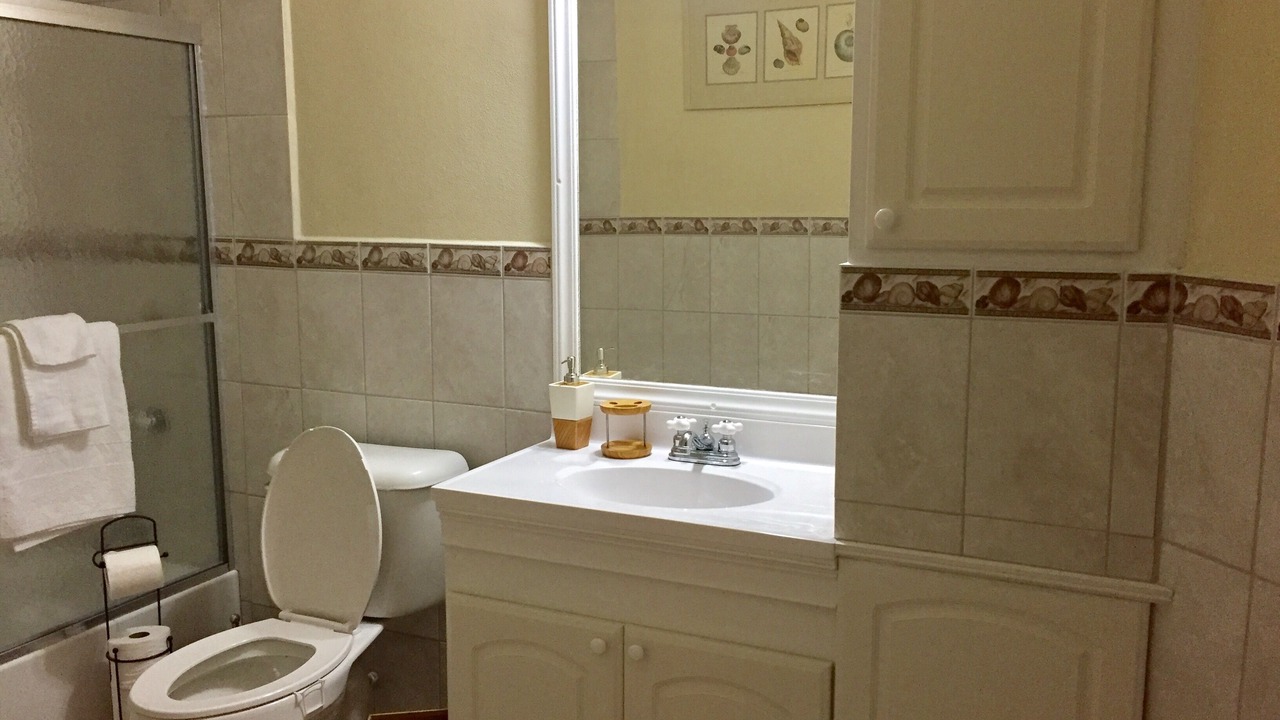 Photo of Bathroom in Leeward Settlement