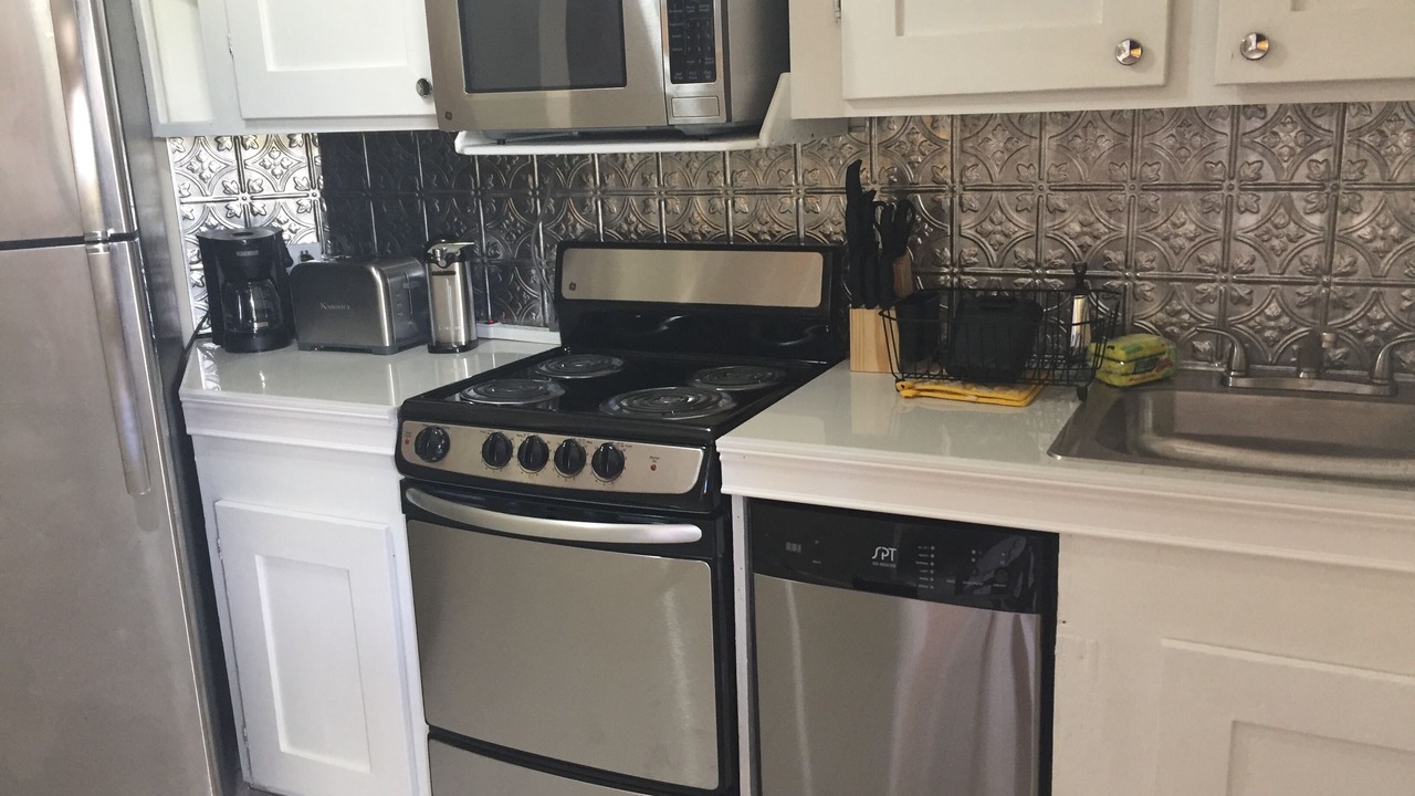 Photo of Kitchen in Leeward Settlement