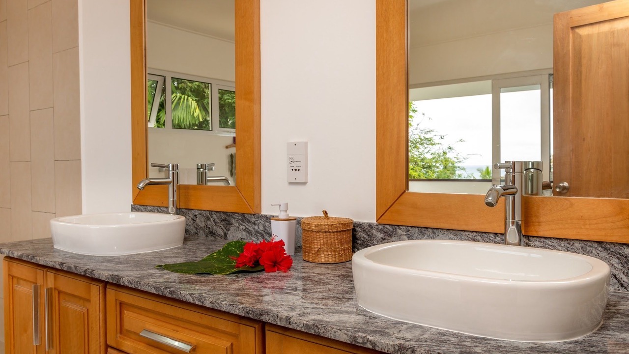 Photo of Bathroom in Pointe Au Sel