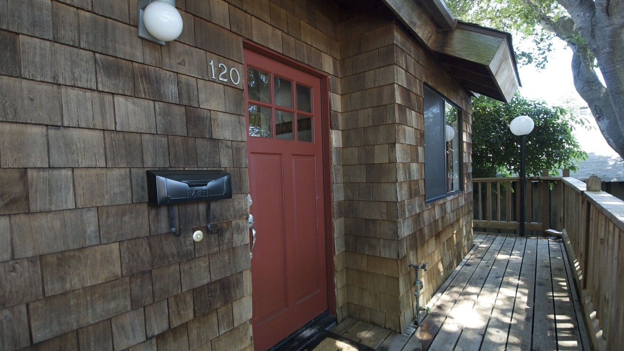 Photo of Others in Seabright