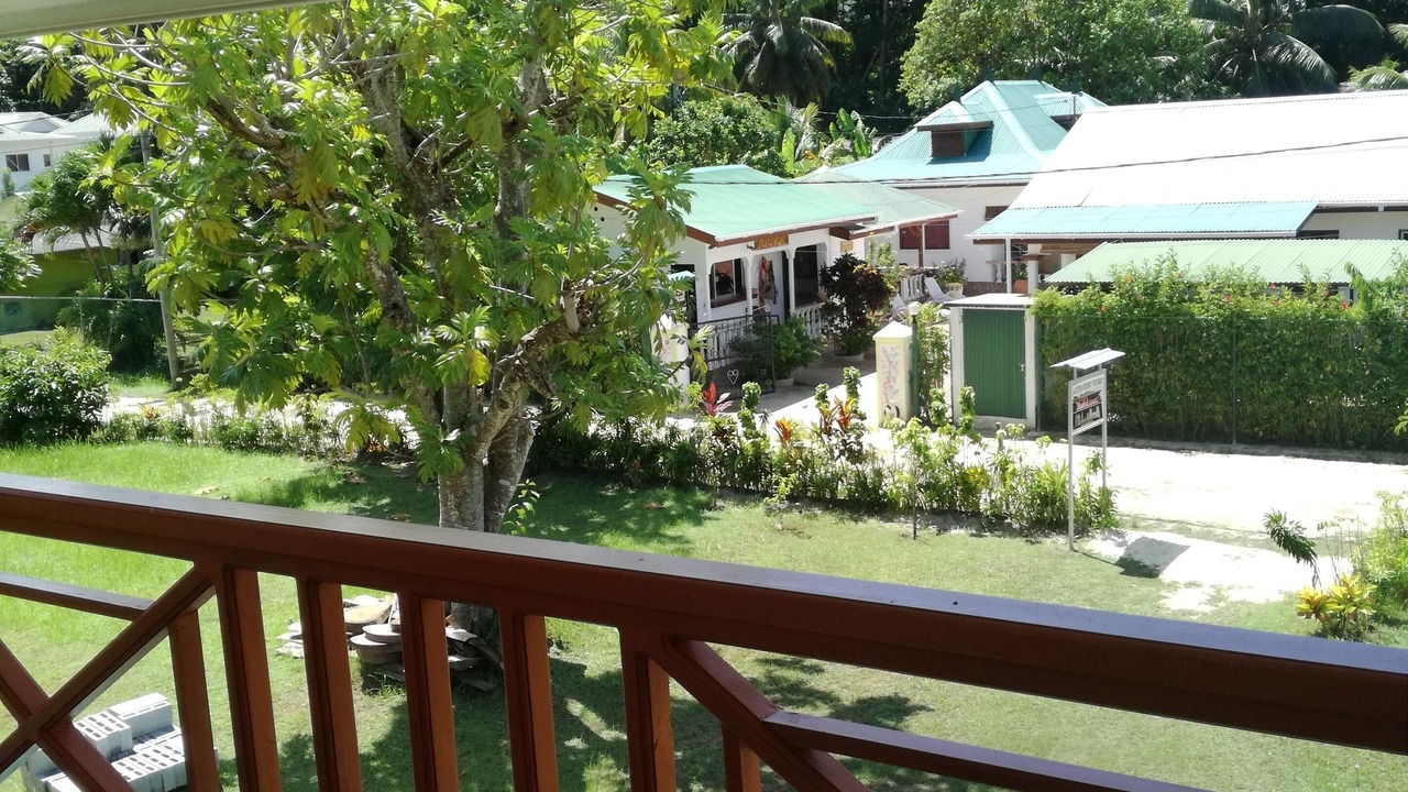 Photo of Patio Balcony in La Digue