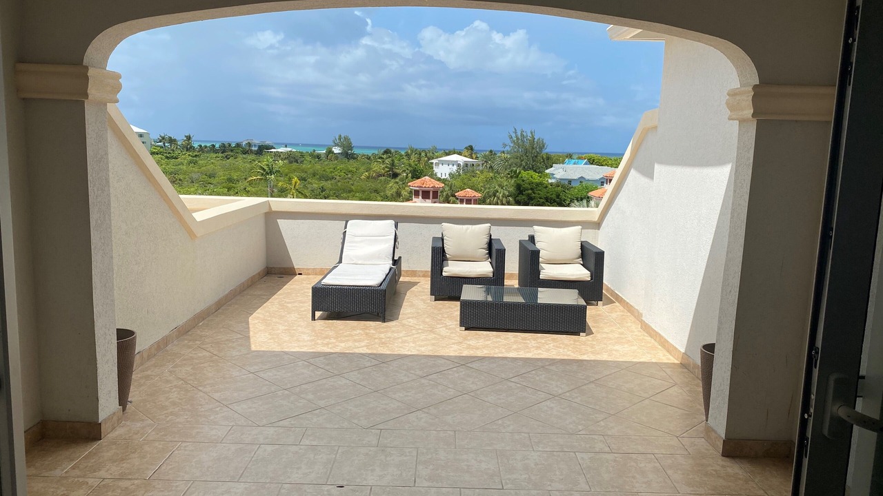 Photo of Patio Balcony in The Bight