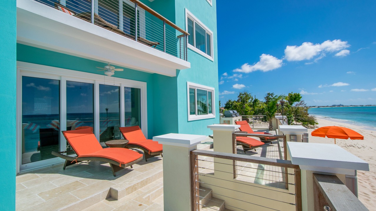 Photo of Patio Balcony in Cockburn Town