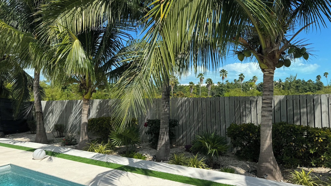 Photo of Outdoor in Leeward Settlement