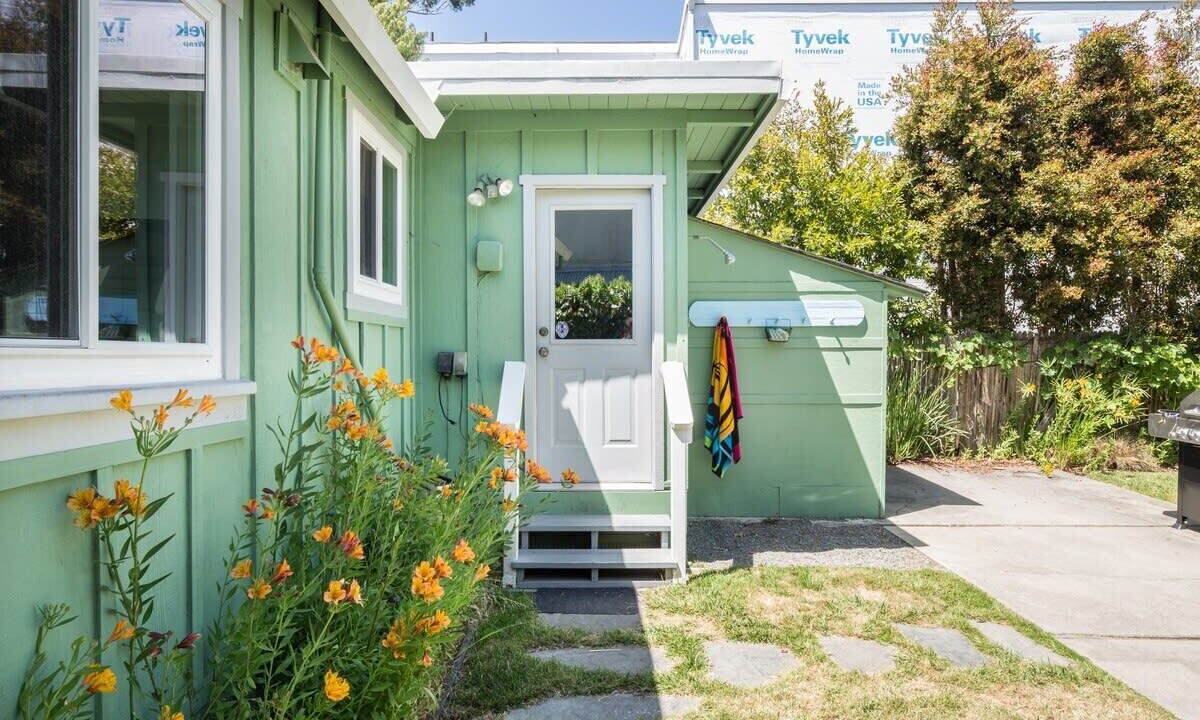 Photo of Outdoor in Eastside Santa Cruz