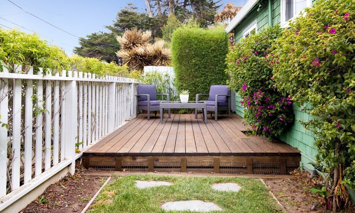 Photo of Patio Balcony in Eastside Santa Cruz