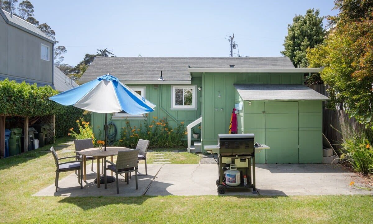 Photo of Outdoor in Eastside Santa Cruz