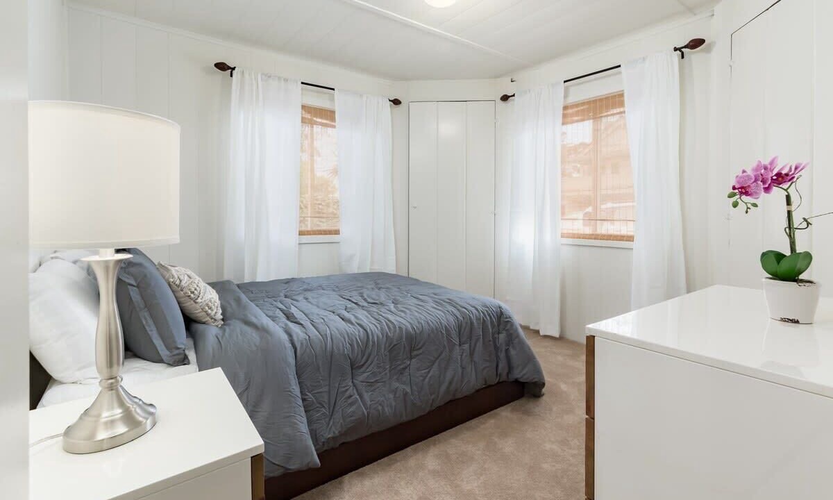 Photo of Bedroom in Eastside Santa Cruz