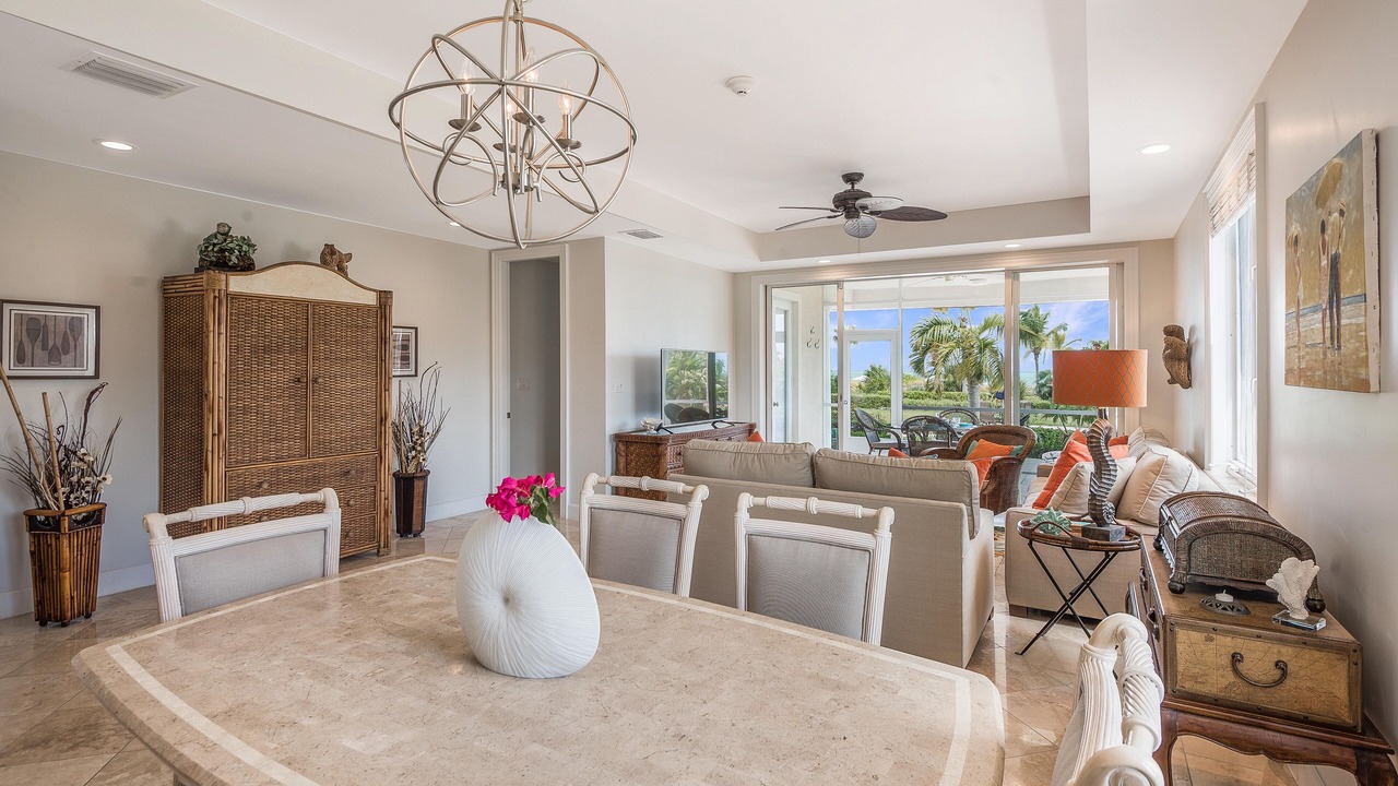Photo of Livingroom in Grace Bay