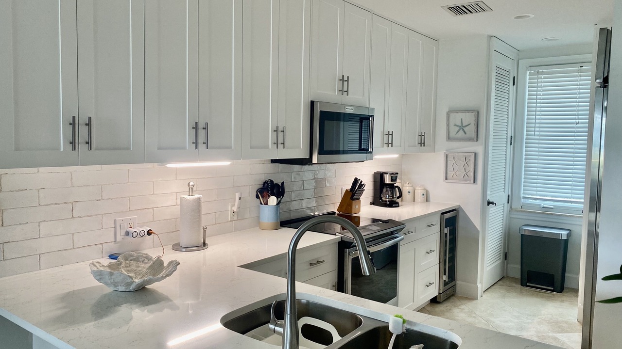 Photo of Kitchen in Grace Bay