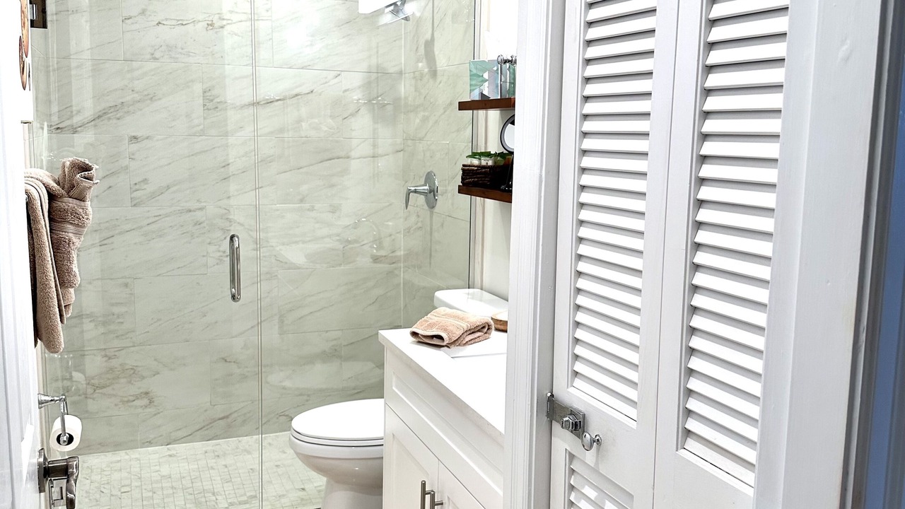 Photo of Bathroom in Grace Bay
