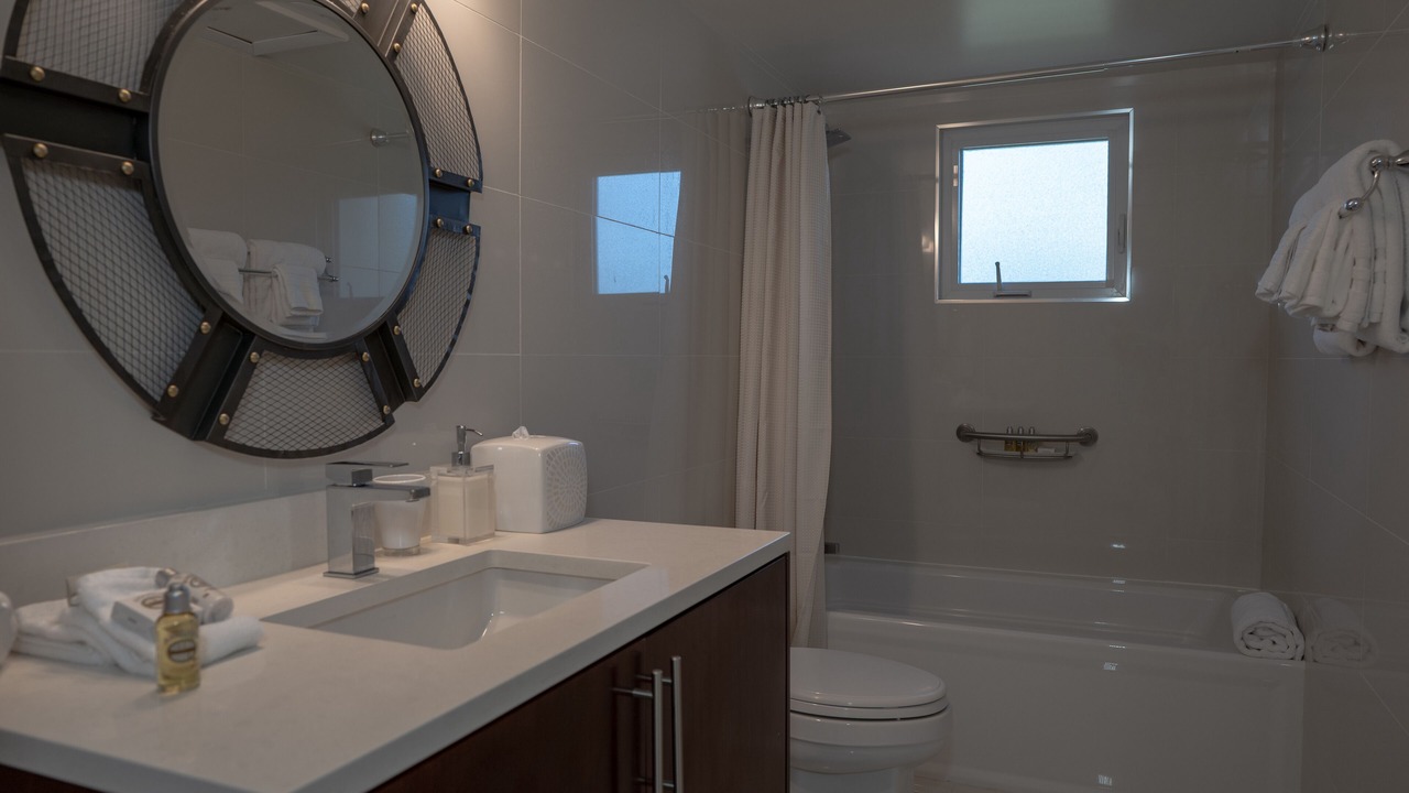 Photo of Bathroom in Long Bay