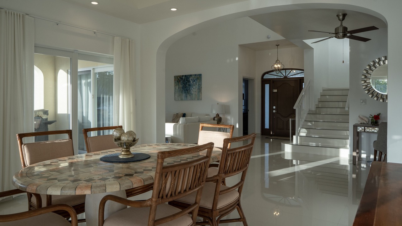 Photo of Bedroom in Long Bay