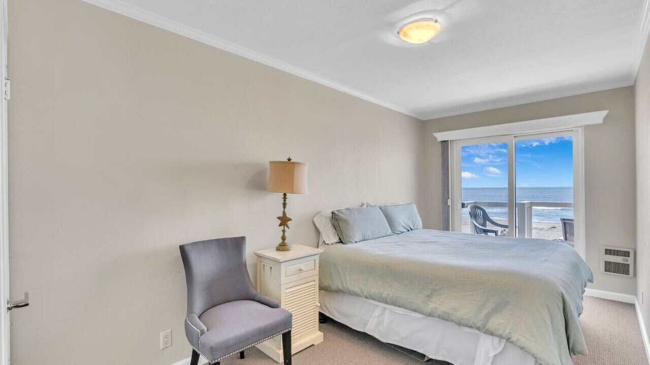 Photo of Bedroom in Rio del Mar