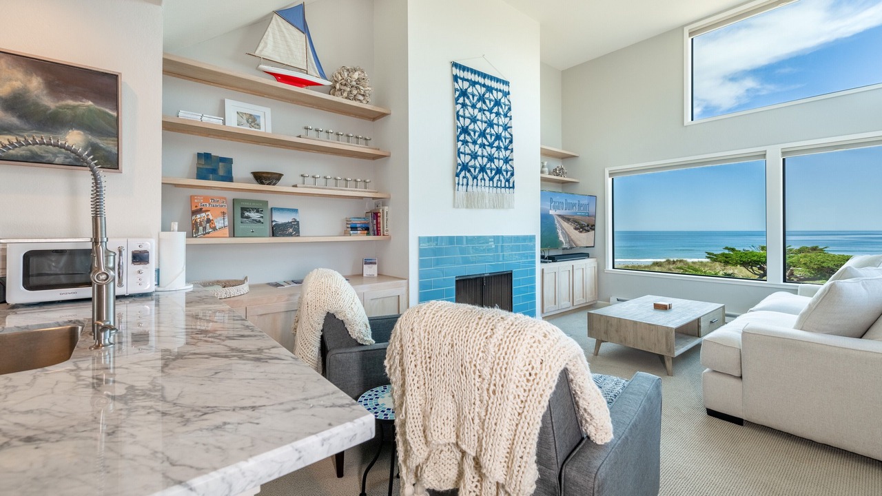 Photo of Livingroom in Pajaro Dunes