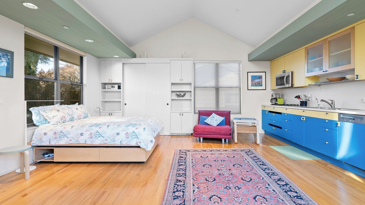Photo of Bedroom in Upper Seabright