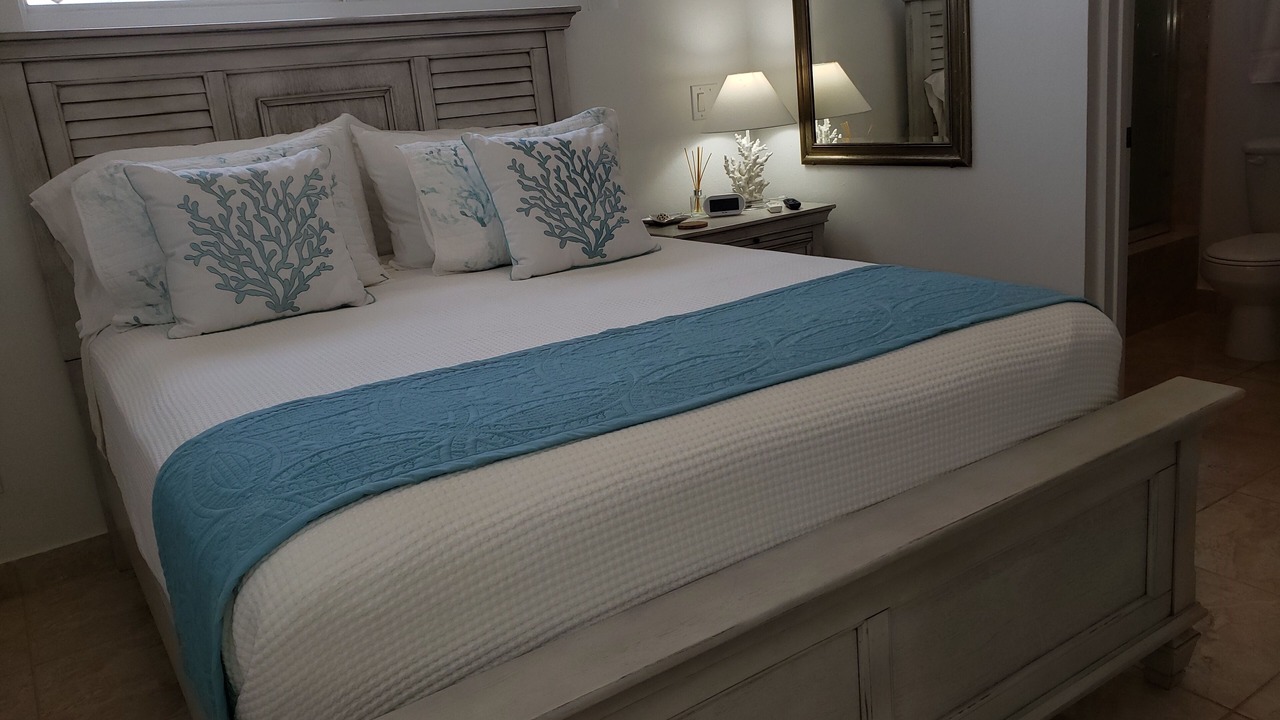 Photo of Bedroom in Leeward Settlement