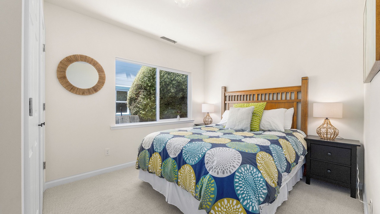 Photo of Bedroom in Opal Cliffs