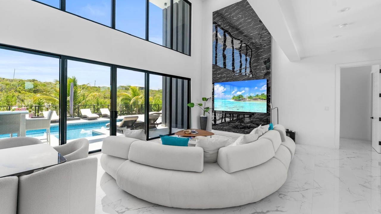 Photo of Bedroom in Long Bay Hills