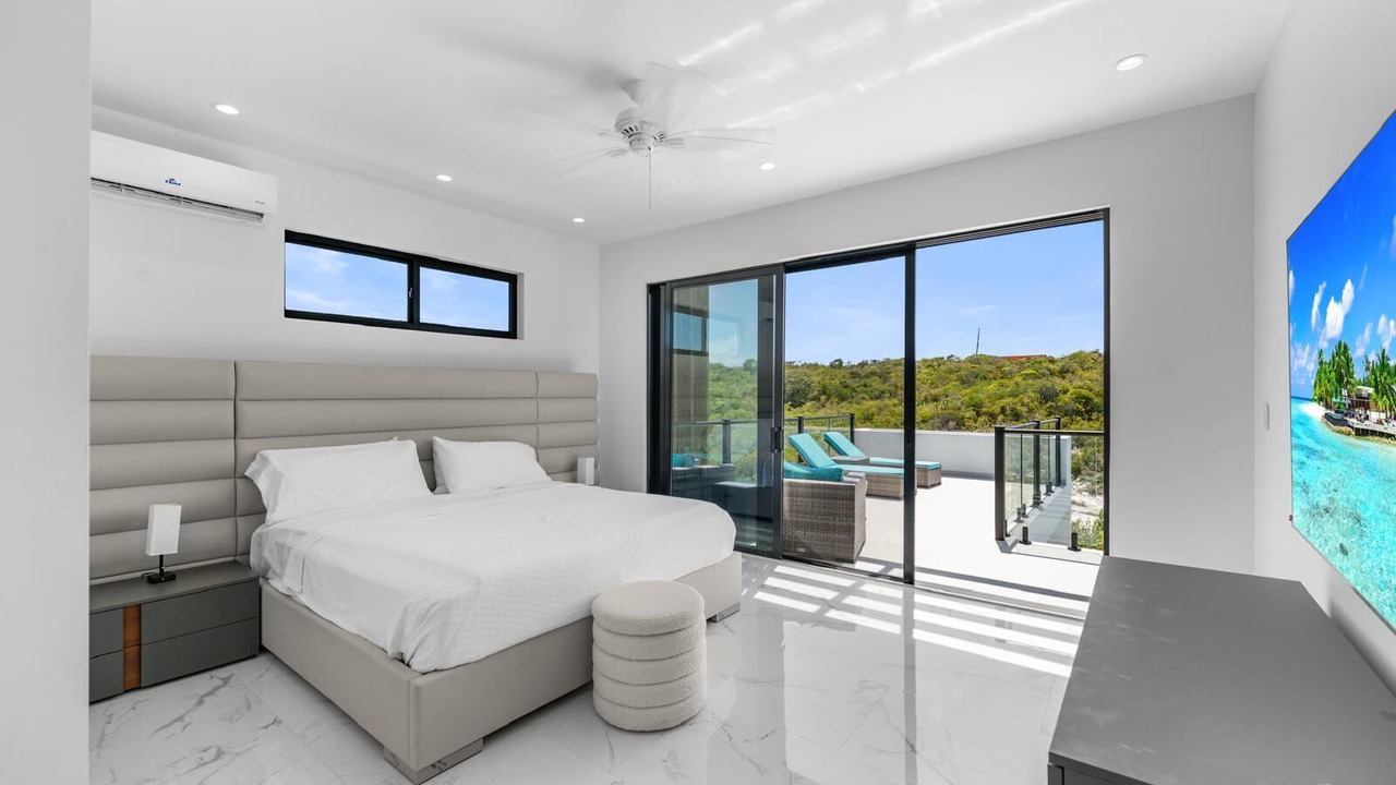 Photo of Outdoor in Long Bay Hills