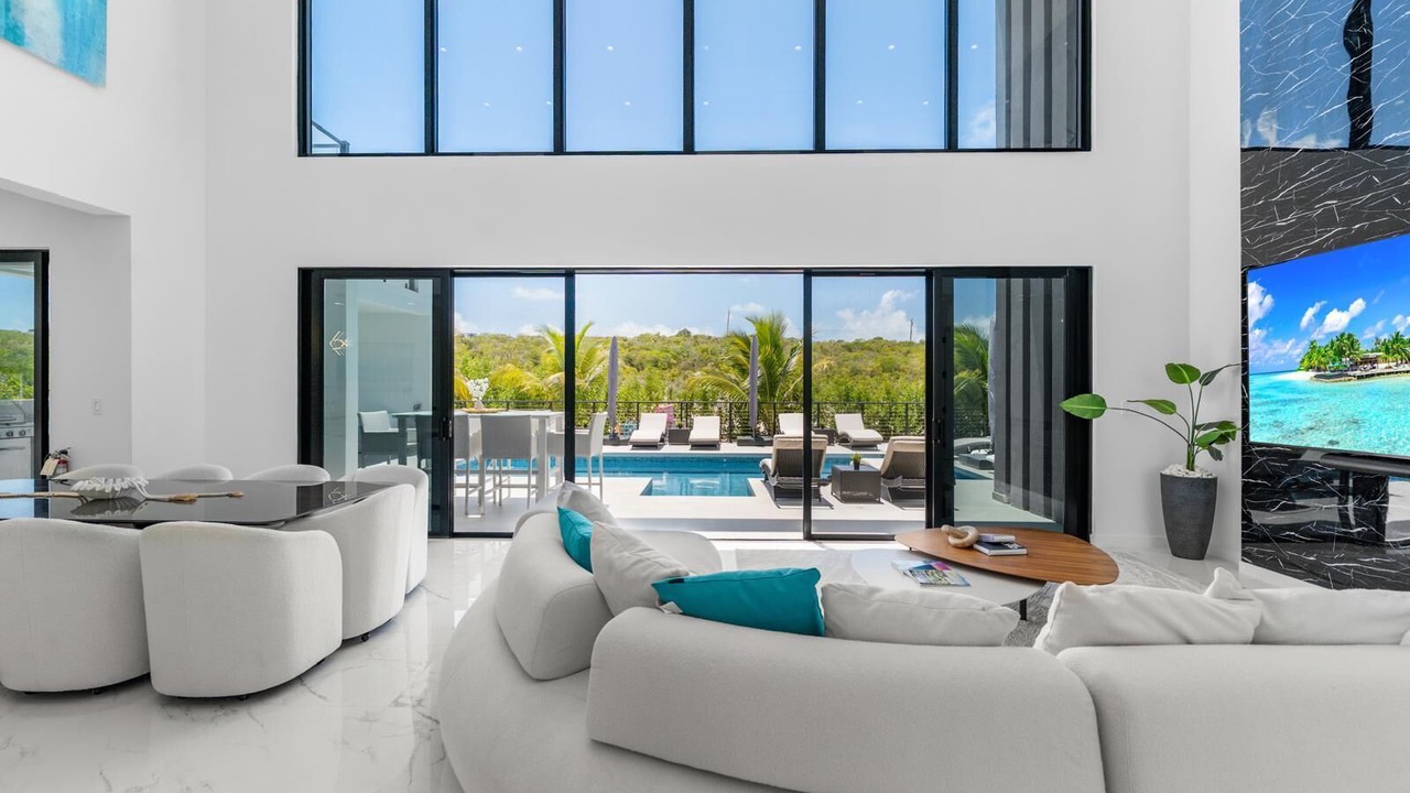 Photo of Bedroom in Long Bay Hills