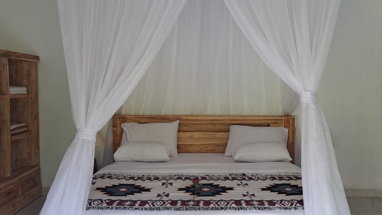 Photo of Bedroom in Sambahan