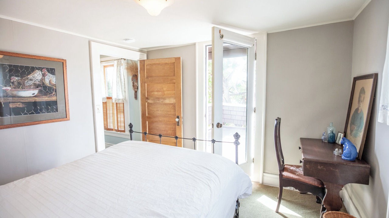 Photo of Bedroom in Eastside Santa Cruz