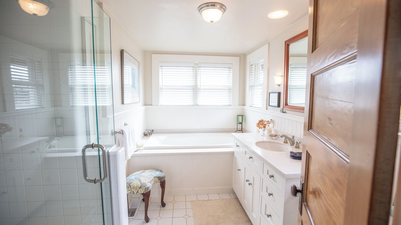 Photo of Bathroom in Eastside Santa Cruz