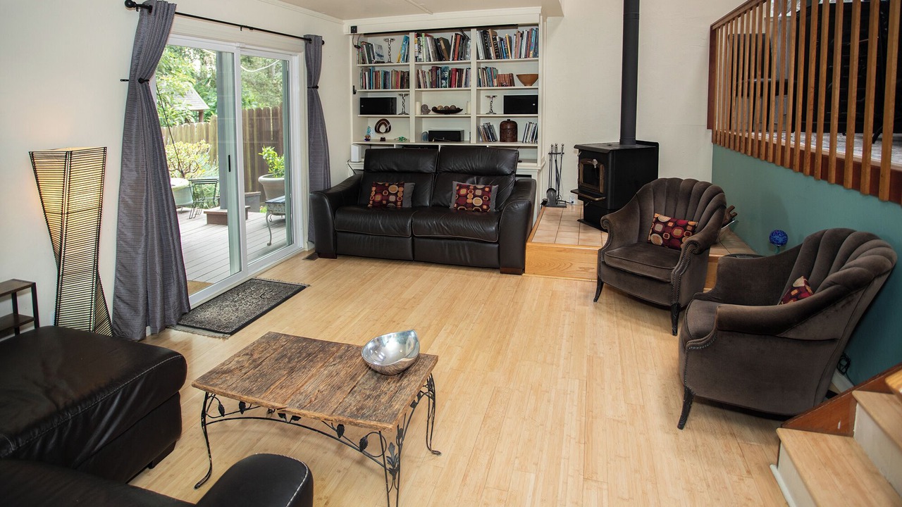 Photo of Livingroom in Eastside Santa Cruz