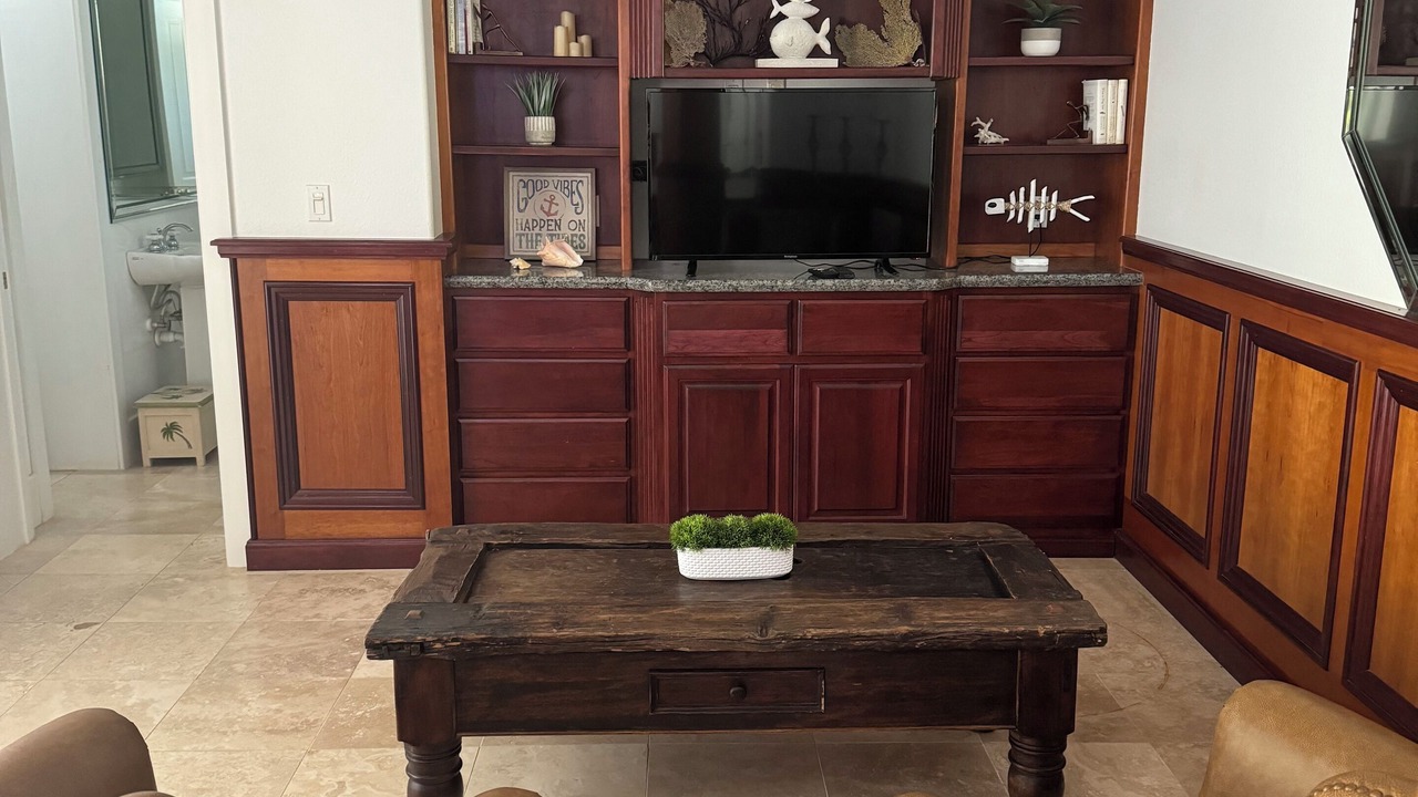 Photo of Livingroom in Sandy Point