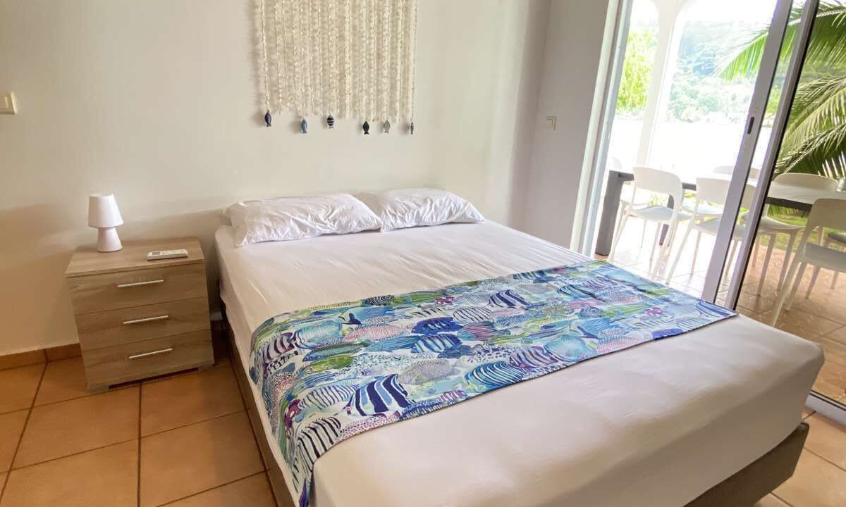 Photo of Bedroom in Teahupoo