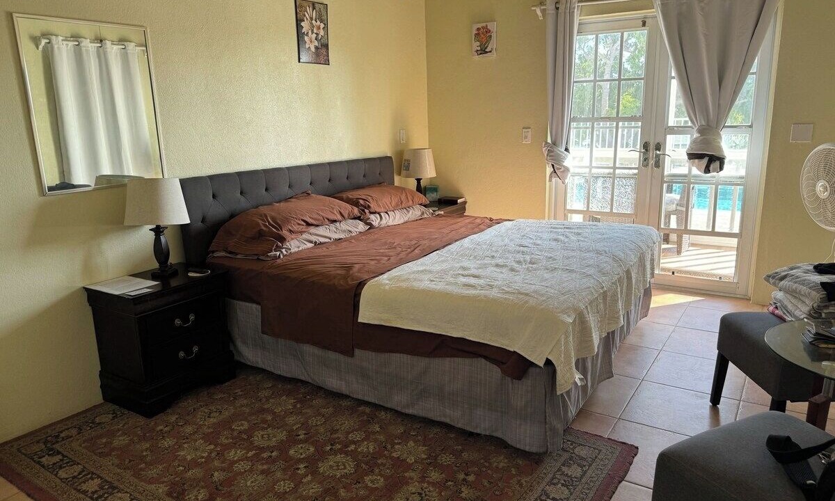 Photo of Bedroom in Discovery Bay