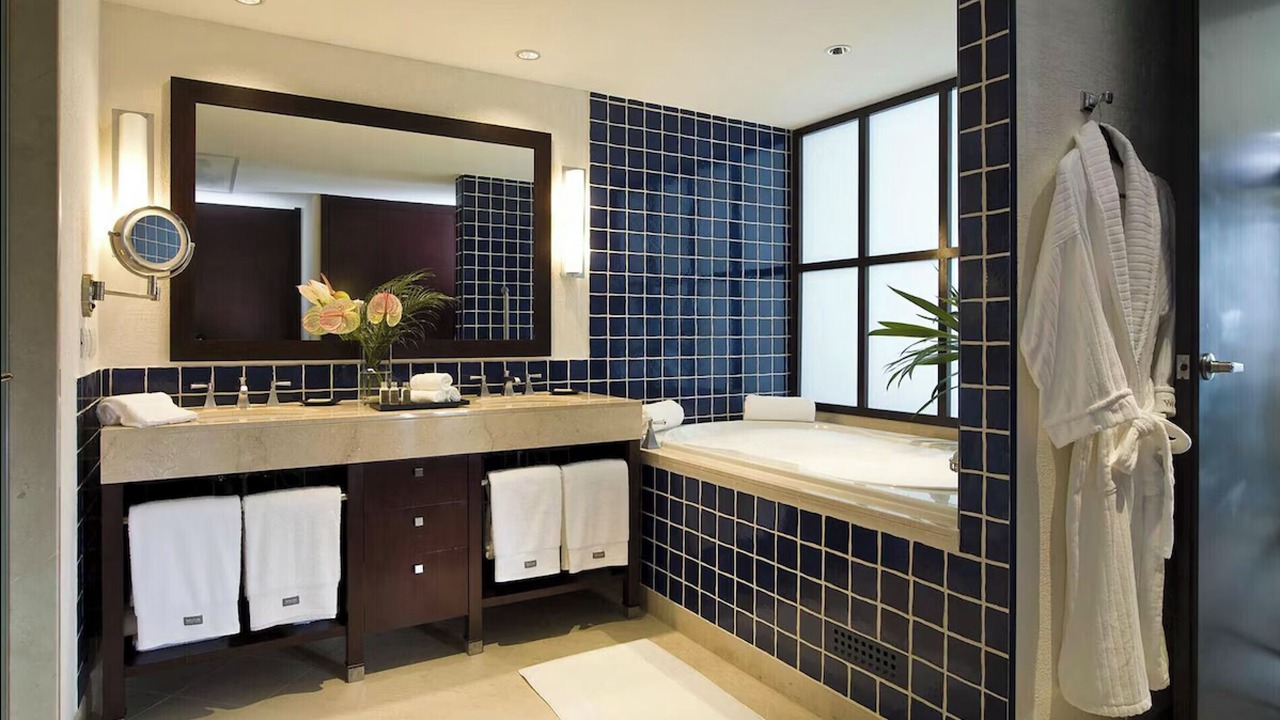 Photo of Bathroom in La Isla