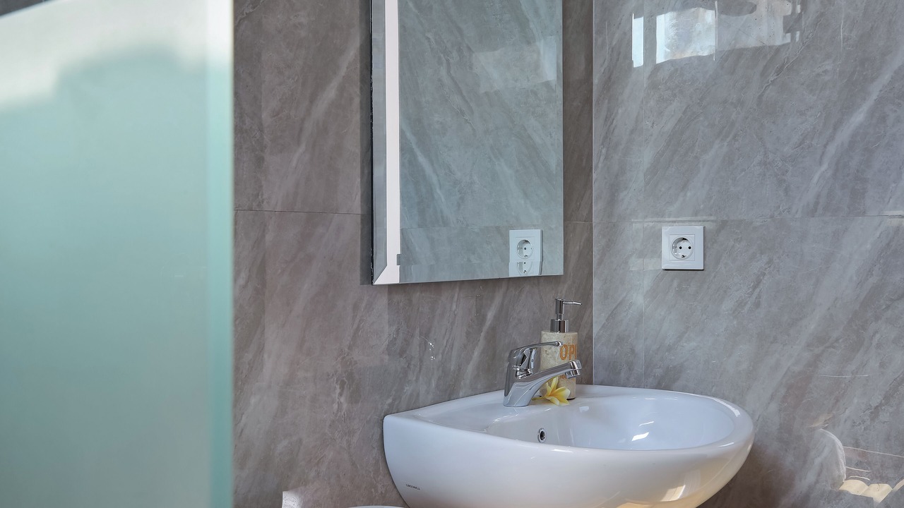 Photo of Bathroom in Kampial