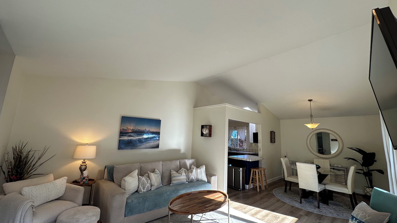 Photo of Livingroom in Eastside Santa Cruz