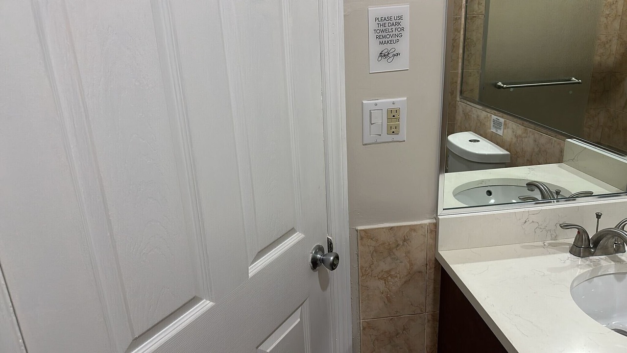 Photo of Bathroom in Long Bay Hills