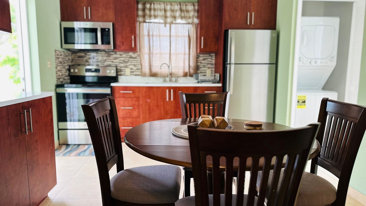 Photo of Kitchen in Long Bay Hills