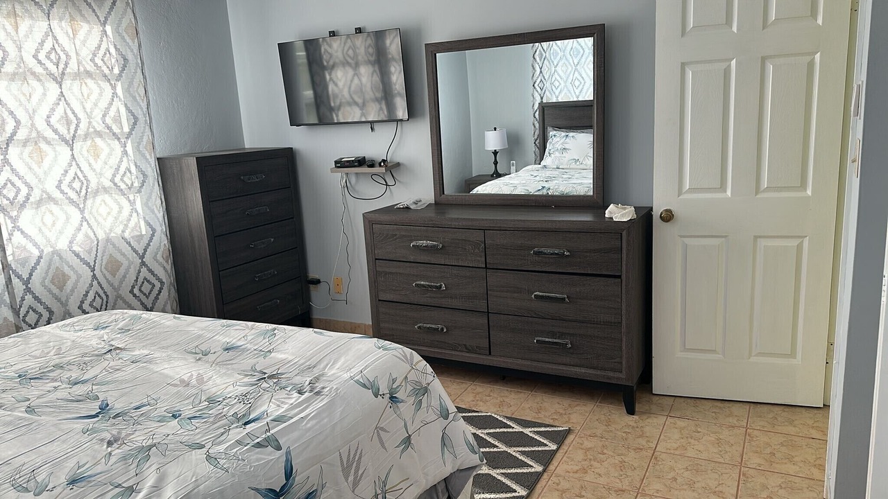 Photo of Bedroom in Long Bay Hills