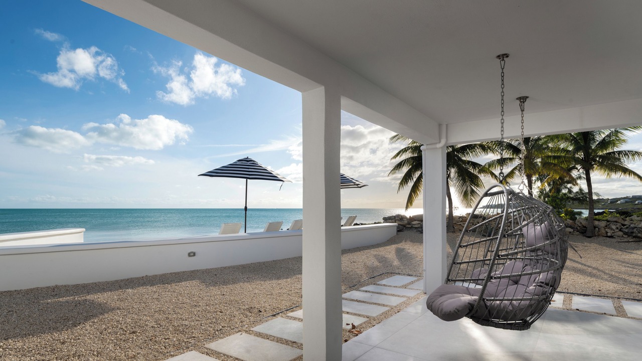 Photo of Patio Balcony in Venetian Road Settlement