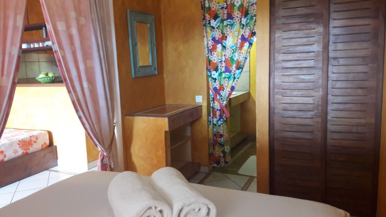 Photo of Bedroom in Vaitape