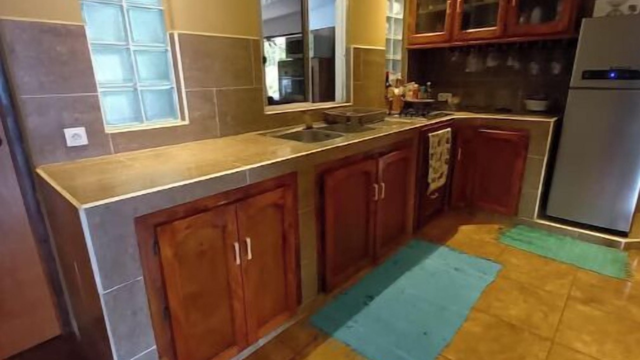 Photo of Kitchen in Teahupoo