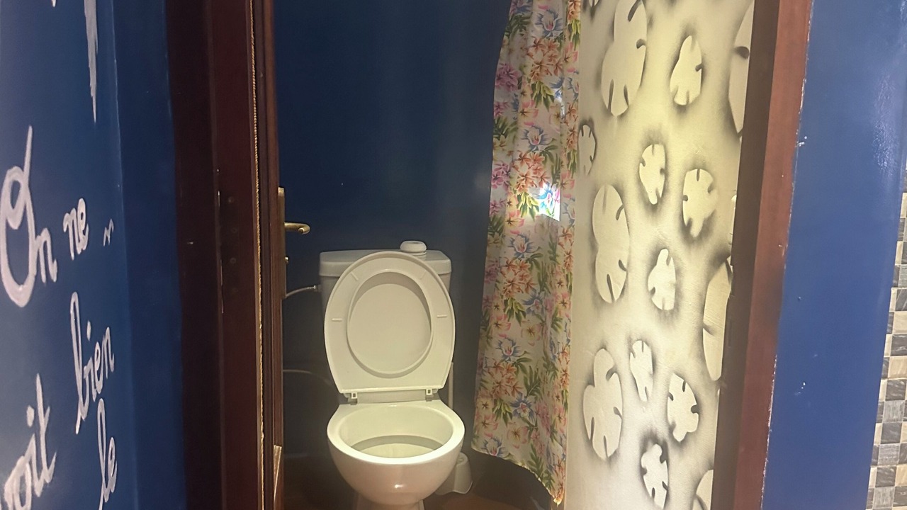 Photo of Bathroom in Vaitape